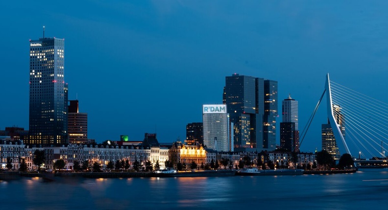 Rotterdam by Night